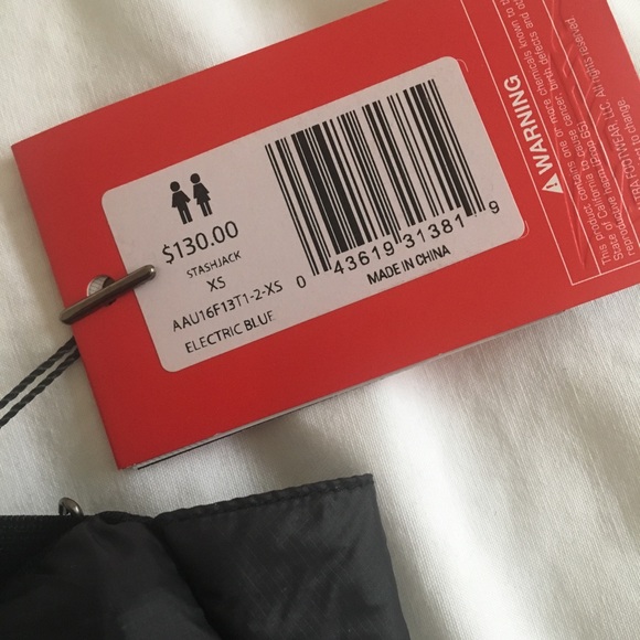 Altra StashJack NWT - Picture 7 of 7